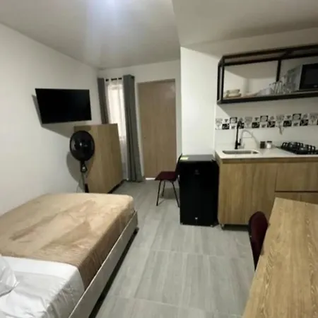 Apartahotel Castellana Medellin Exterior photo