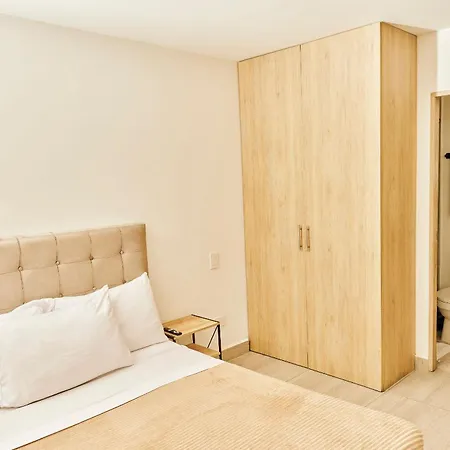 Apartahotel Castellana Medellin Exterior photo