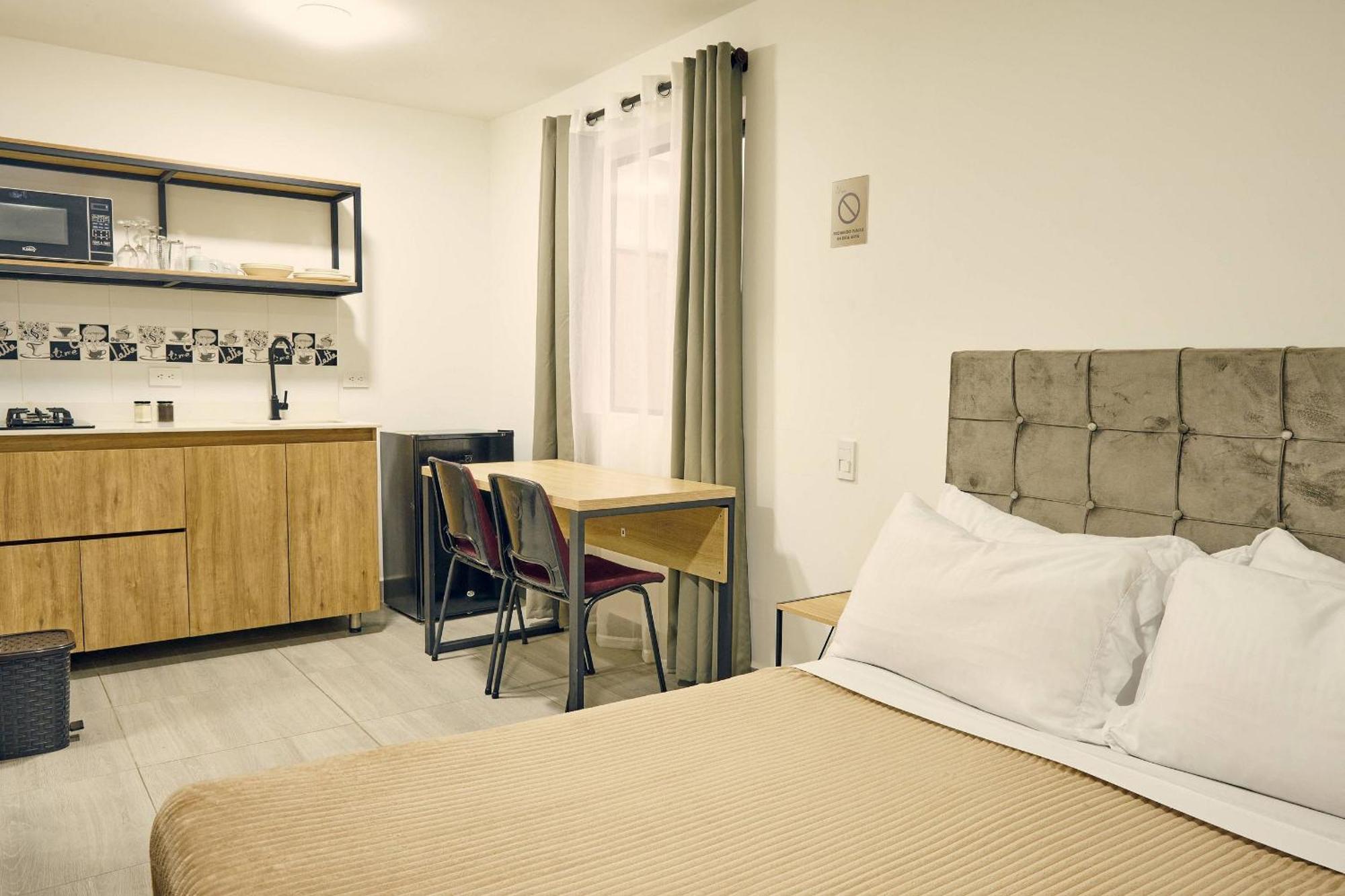 Castellana Apartment *